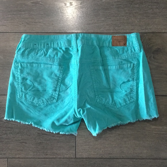 💕 AMERICAN EAGLE corduroy Shorts - Picture 2 of 3